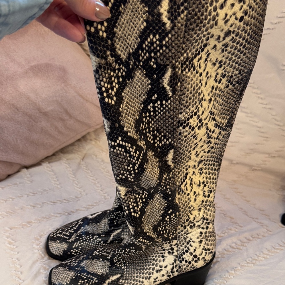 Crown Vintage Black and Cream Snakeskin Knee-High Heeled Boots